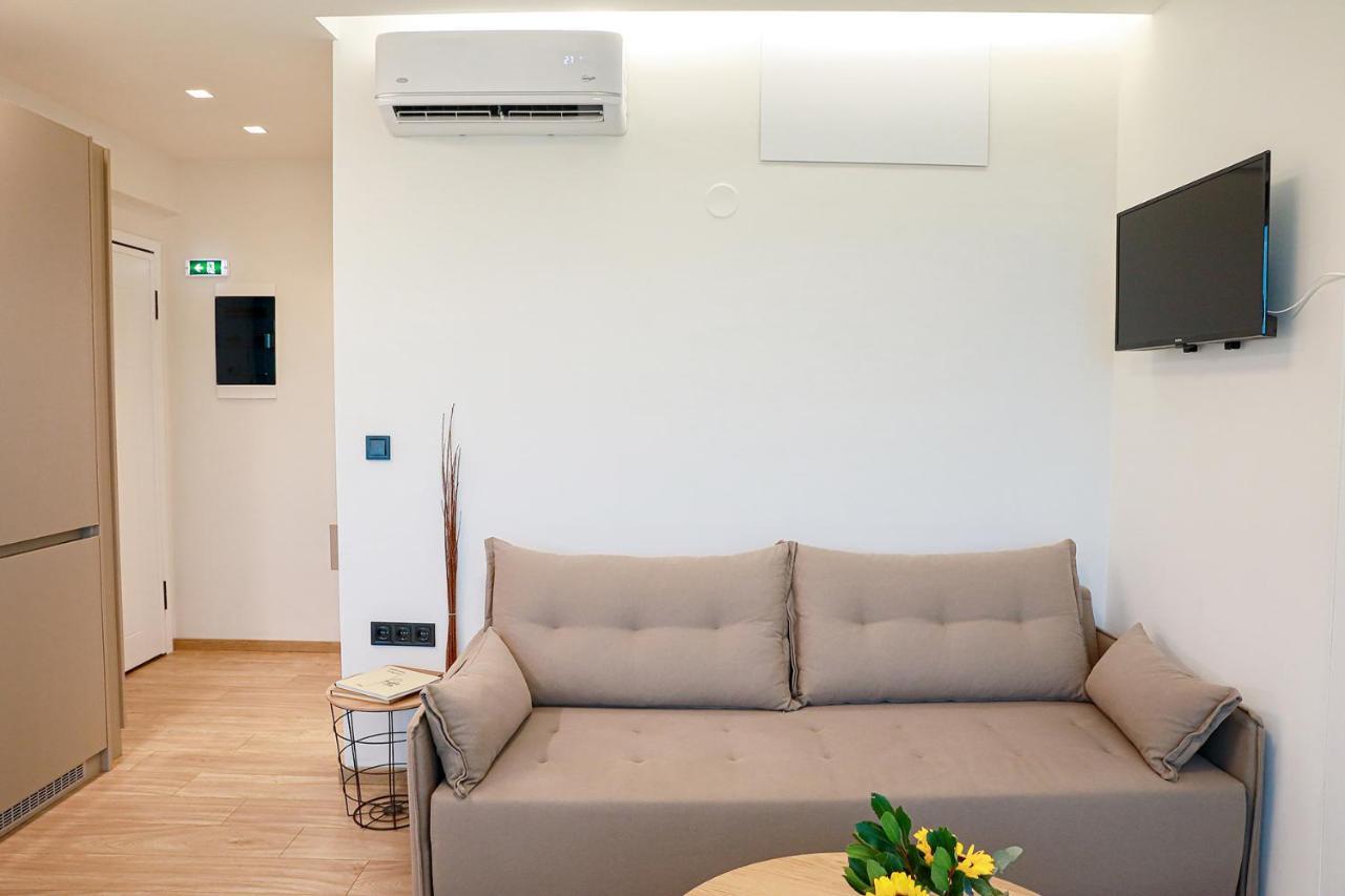 Apartment The First Key Luxury & Small In The Center Of *